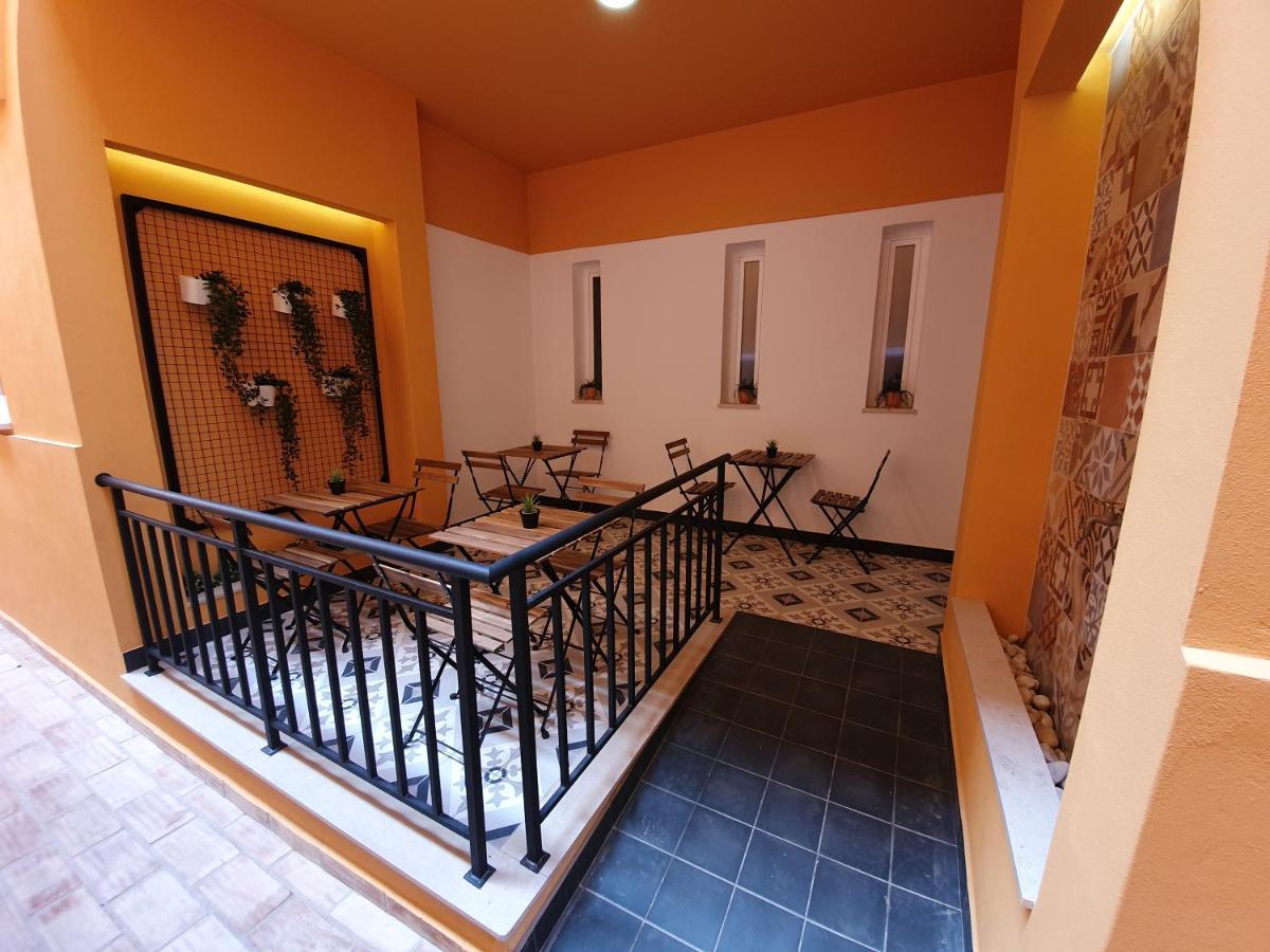 Inn Faro - Casa Amarela - Guest House Luaran gambar